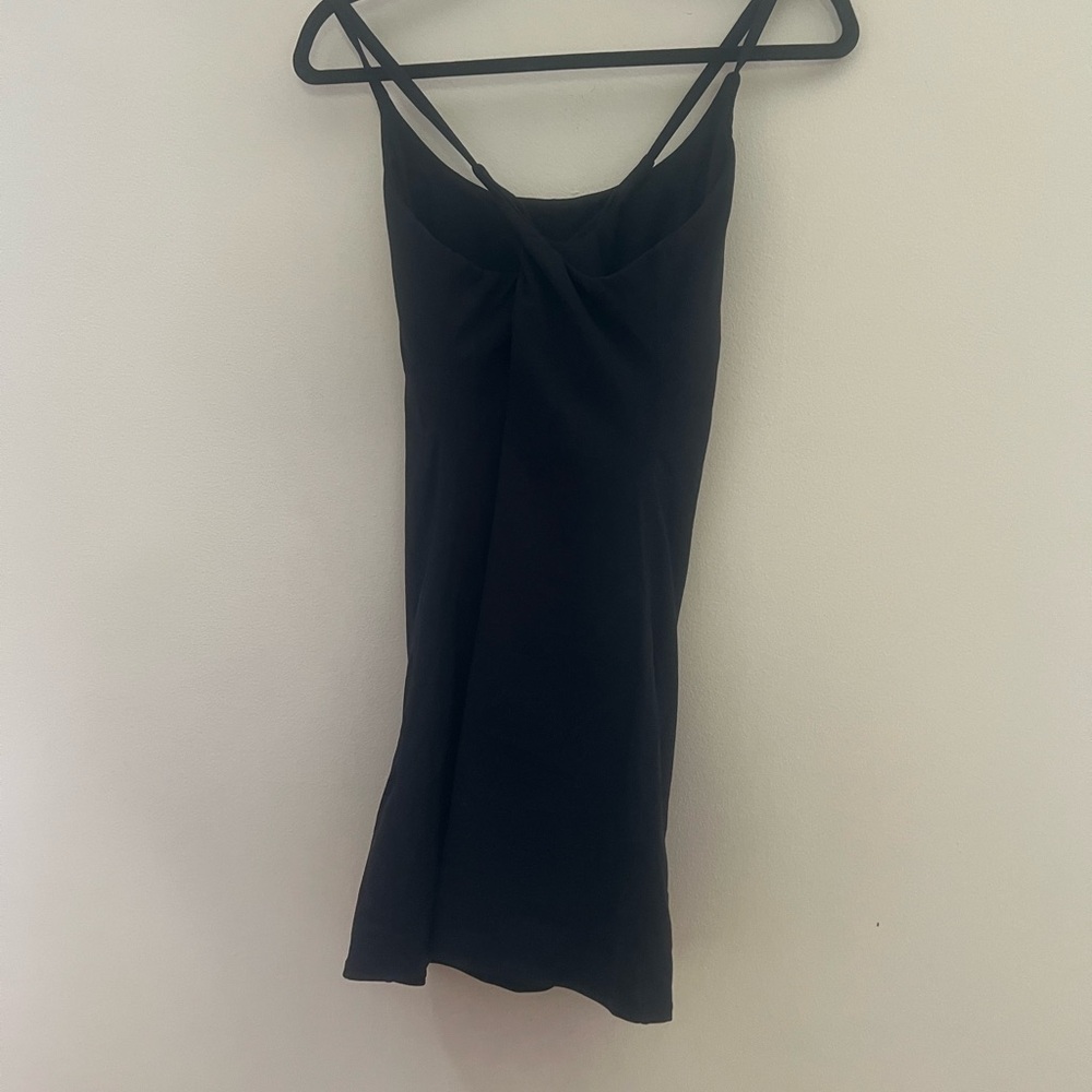HALARA Classic Black tennis Dress - Picture 7 of 8